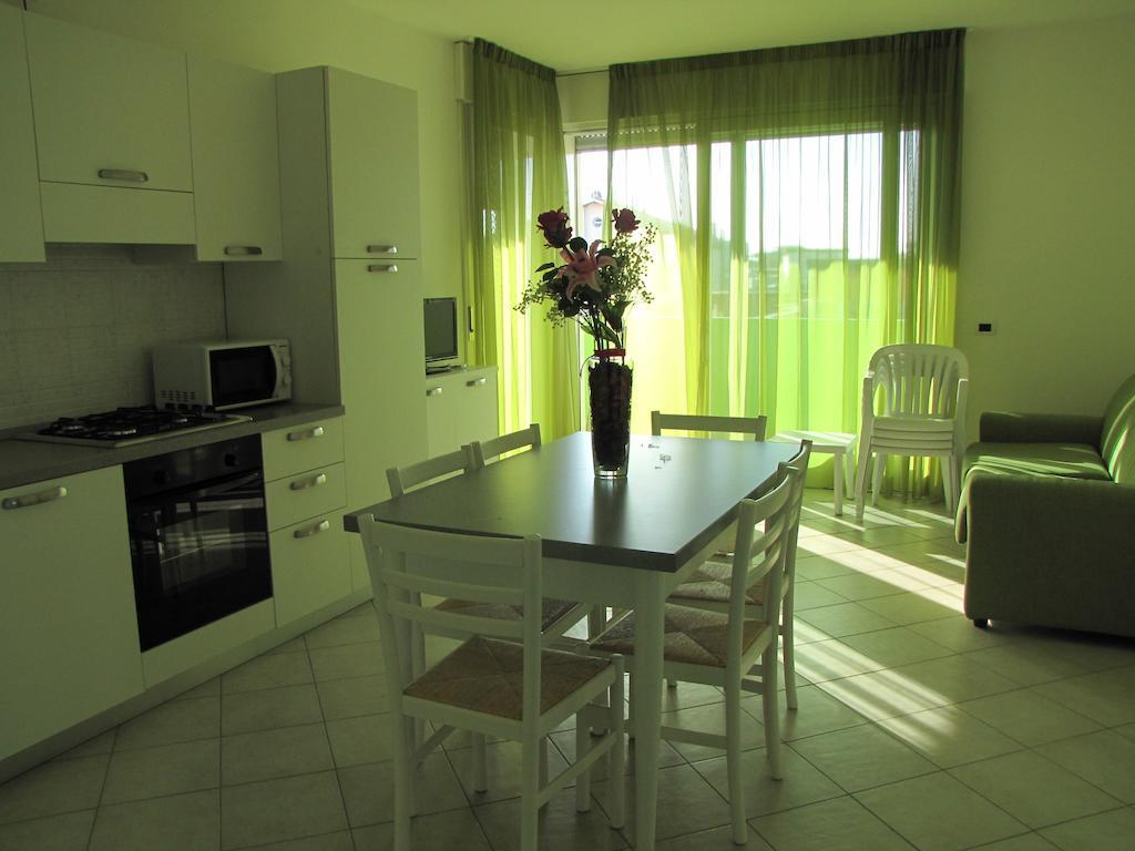 Residence Gianka - Agenzia Cocal กาออร์เล ห้อง รูปภาพ